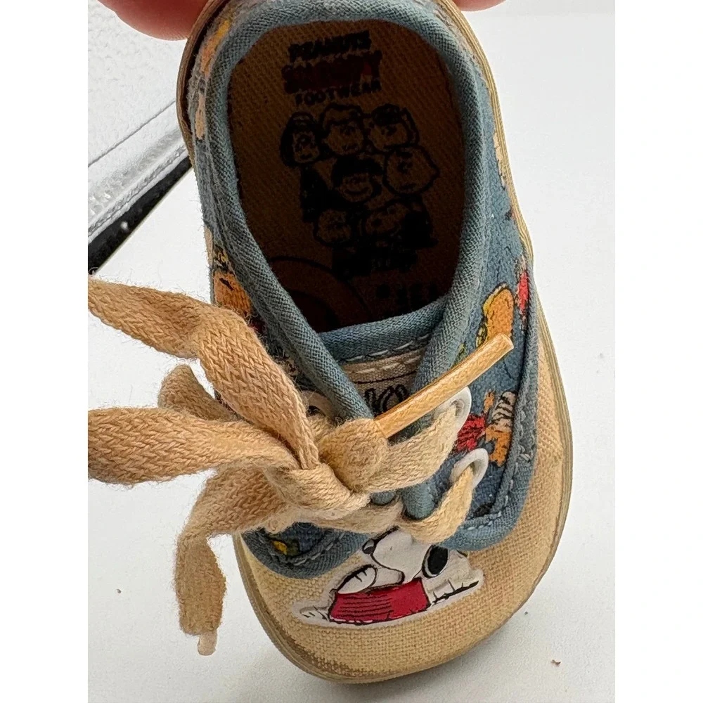 Vintage Peanuts Snoopy Footwear Baby Canvas Sneakers Blue Tan Lace Up Shoes